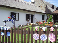 hungary_hutor.jpg (36541 bytes)